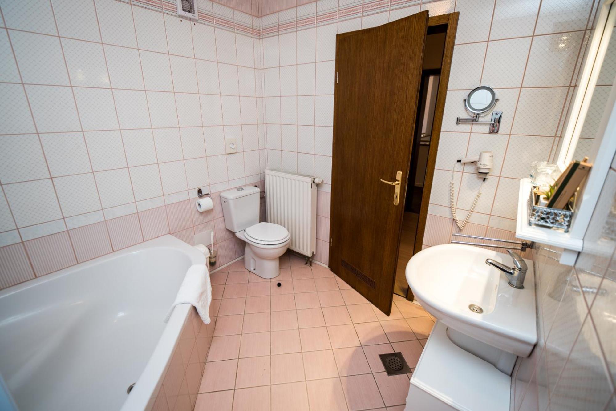 Hotel Splavar Brežice Zimmer foto