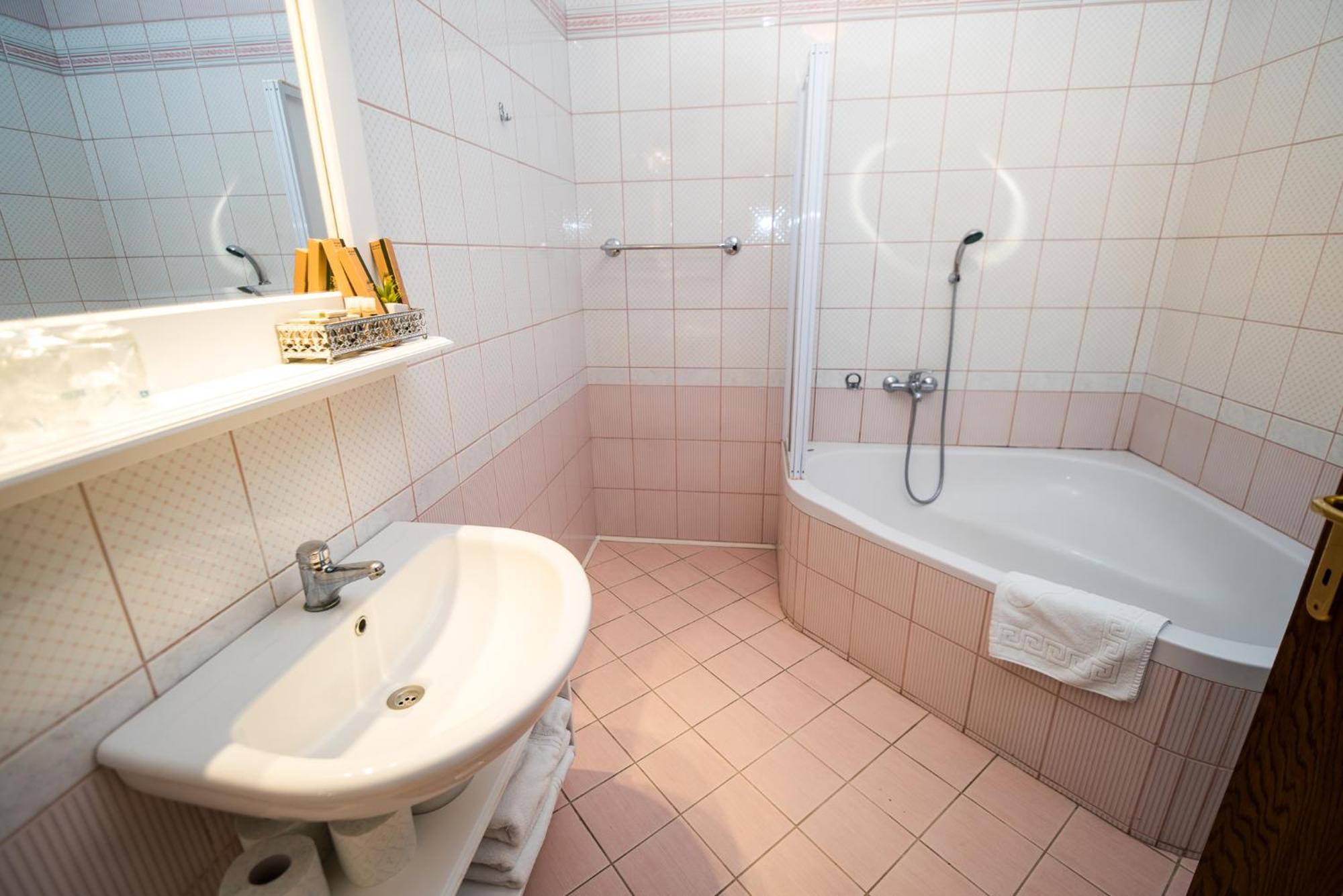 Hotel Splavar Brežice Zimmer foto